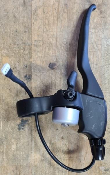 Bremshebel inkl. Klingel  f. Six Degrees